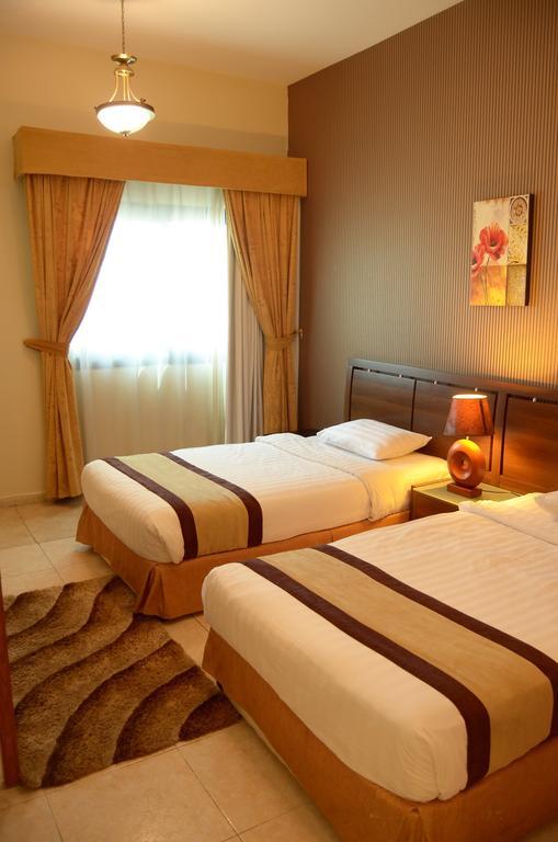 Arcadia Hotel Suites Şarja Dış mekan fotoğraf