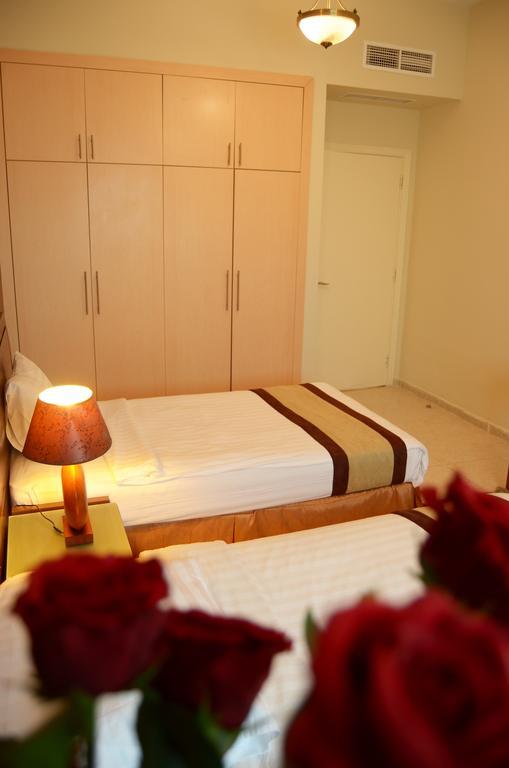 Arcadia Hotel Suites Şarja Dış mekan fotoğraf