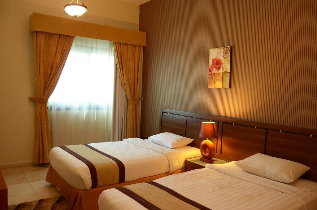 Arcadia Hotel Suites Şarja Dış mekan fotoğraf