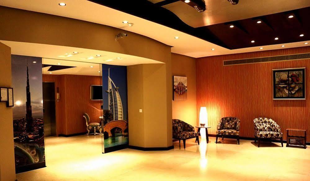 Arcadia Hotel Suites Şarja Dış mekan fotoğraf